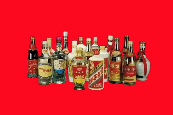 云溪区回收十八老酒.jpg